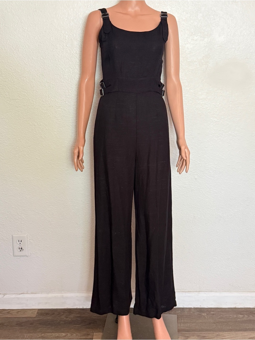 Johnny Cota Linen Blend Black Wide-Leg Buckle-Strap Jumpsuit Sz S